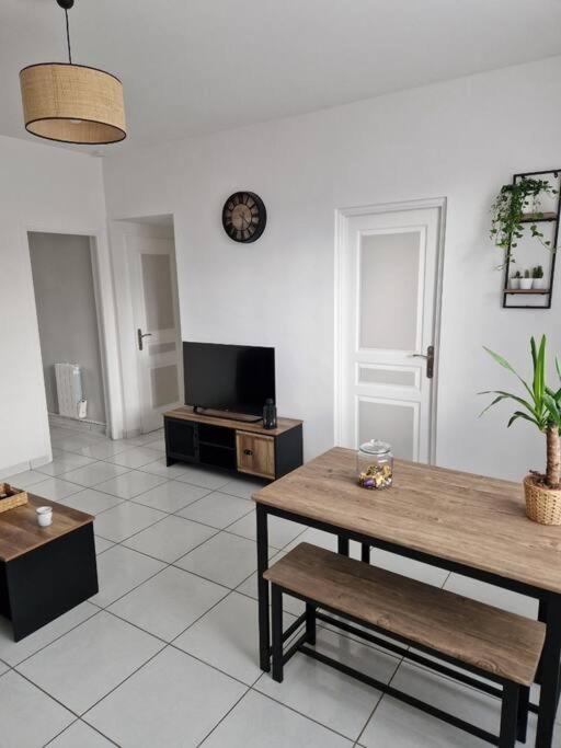 Appart 10 Minutes De Rouen Oissel Exterior foto